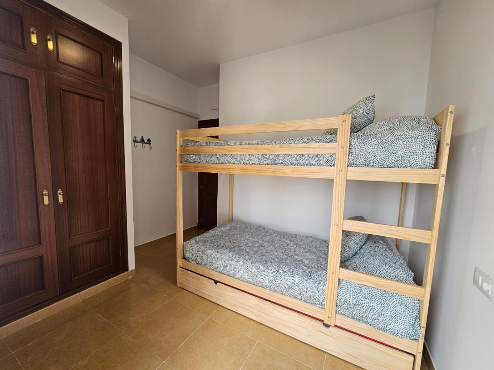 Apartamentos Terraza Chiclana Centro Ciudad ชิกลานา เด ลา ฟรอนเตรา ภายนอก รูปภาพ