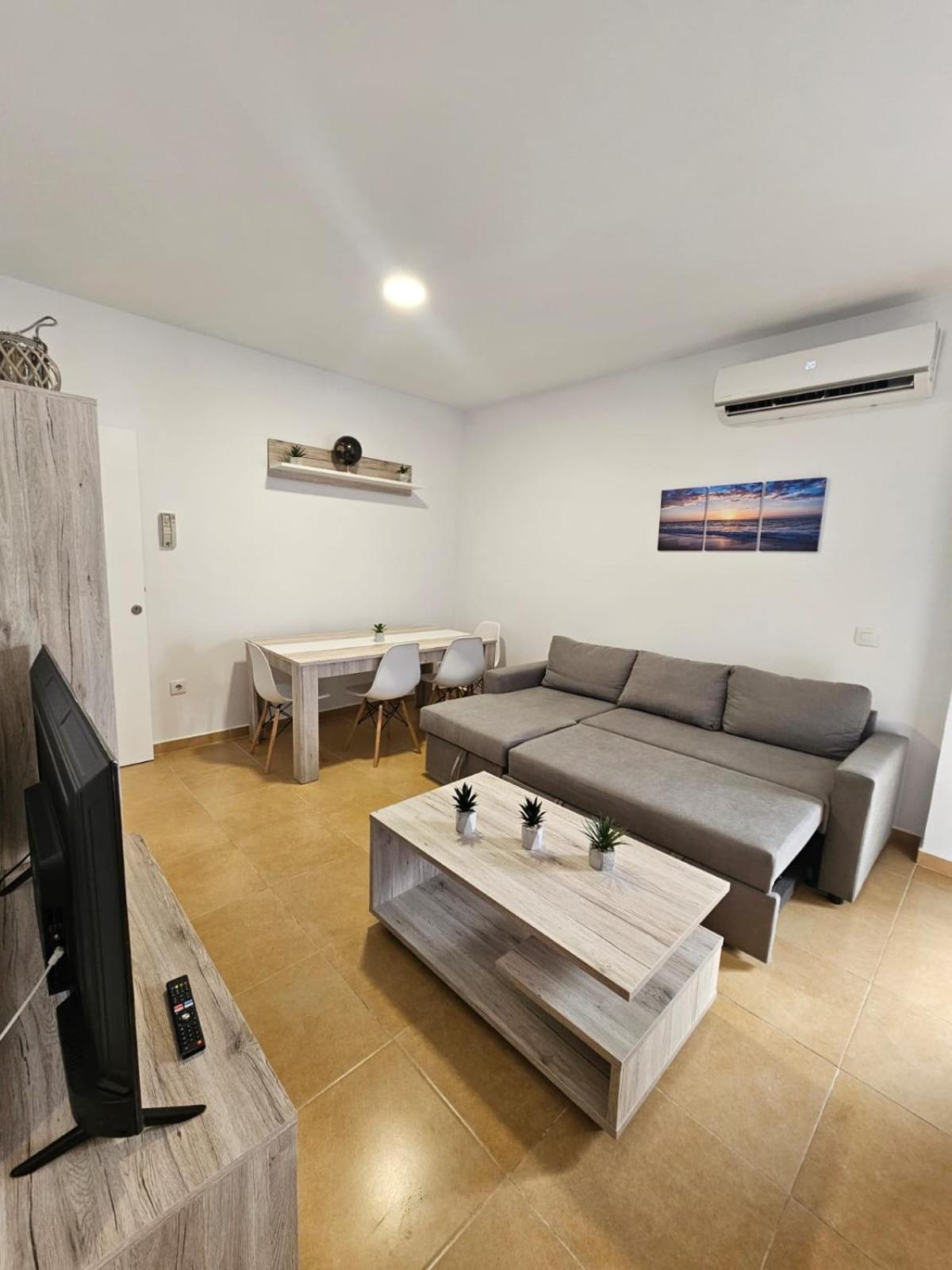 Apartamentos Terraza Chiclana Centro Ciudad ชิกลานา เด ลา ฟรอนเตรา ภายนอก รูปภาพ