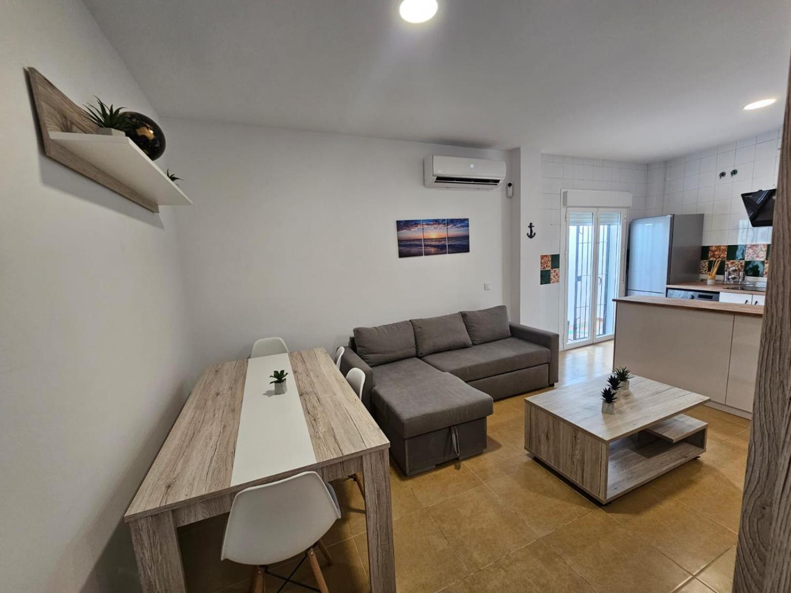 Apartamentos Terraza Chiclana Centro Ciudad ชิกลานา เด ลา ฟรอนเตรา ภายนอก รูปภาพ